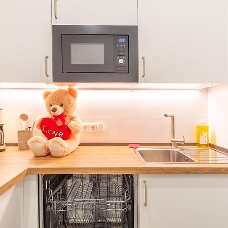 65 Zoll 4K Tv, Disney Plus, Soundbar, Kostenloser Kaffee, 5 Raeume Leipzig Exterior foto