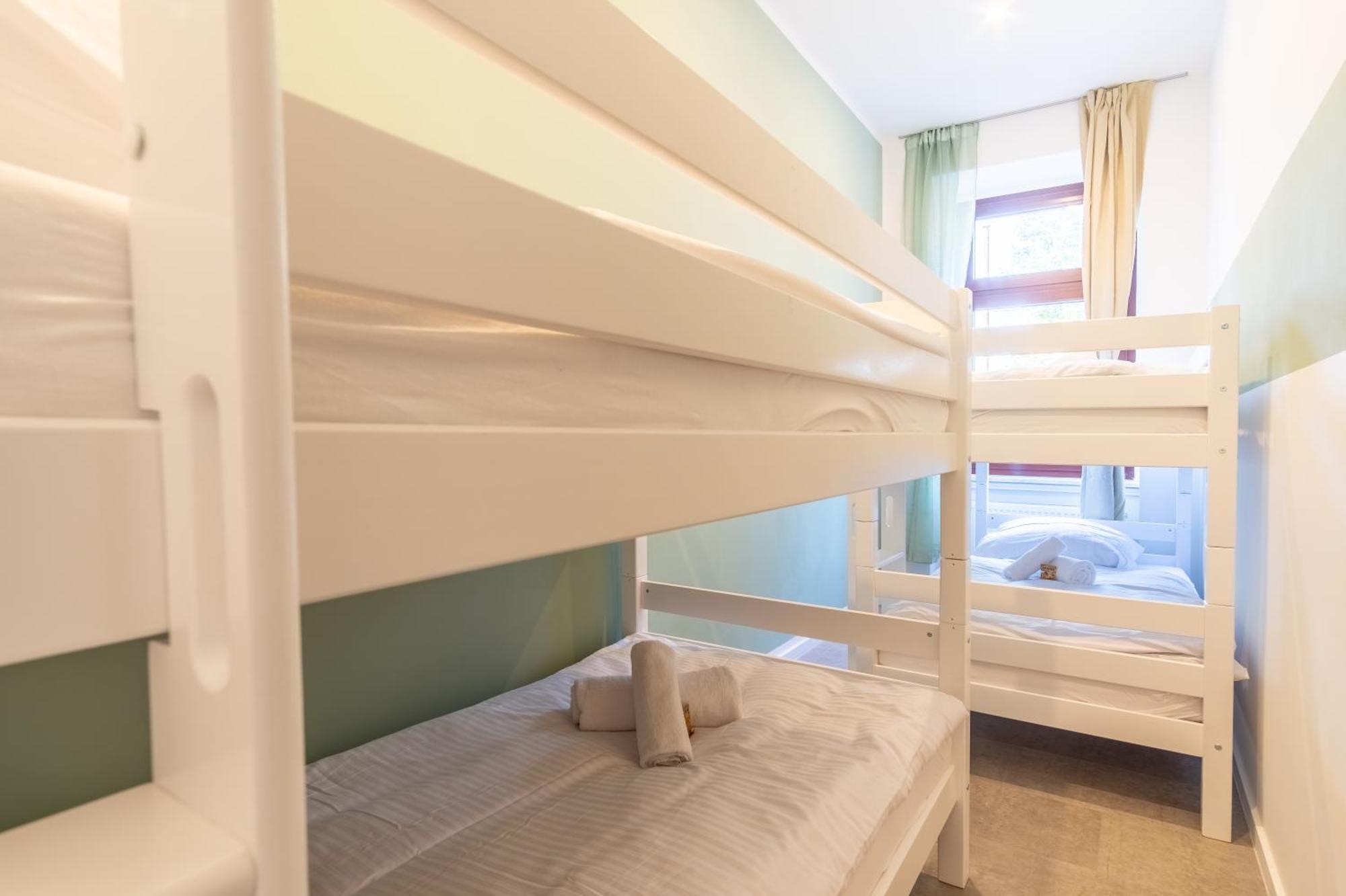 65 Zoll 4K Tv, Disney Plus, Soundbar, Kostenloser Kaffee, 5 Raeume Leipzig Exterior foto